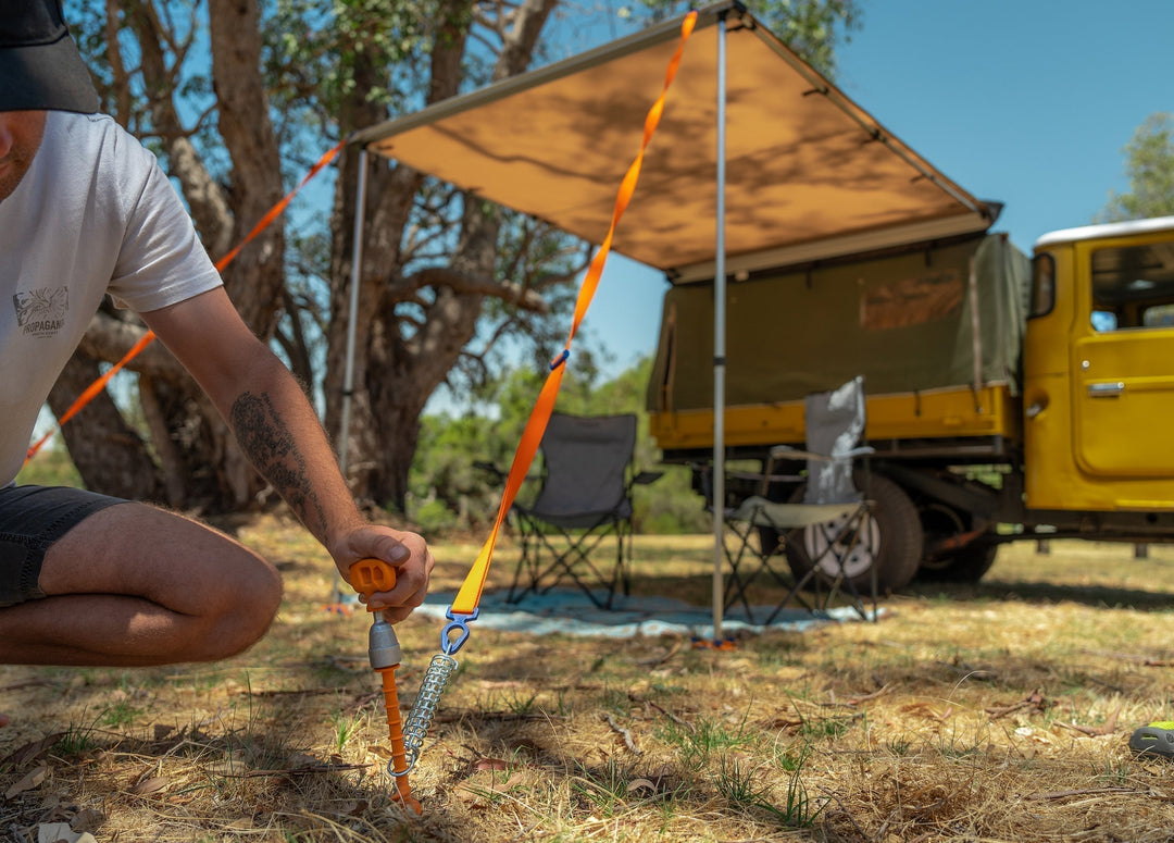 TieStrap 2.0 – Your Versatile Helper for Secure Camping Setup